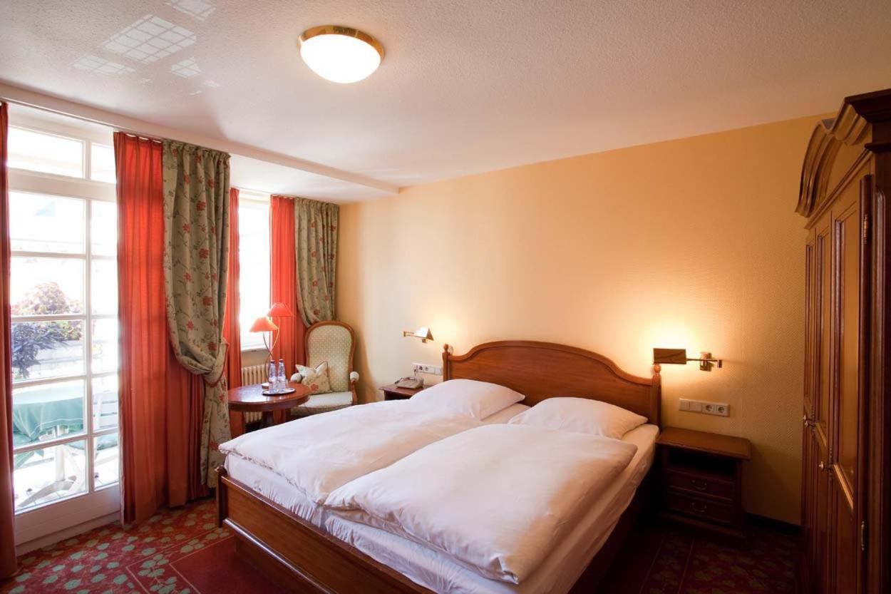 Hotel Karpfen Ебербах Екстериор снимка