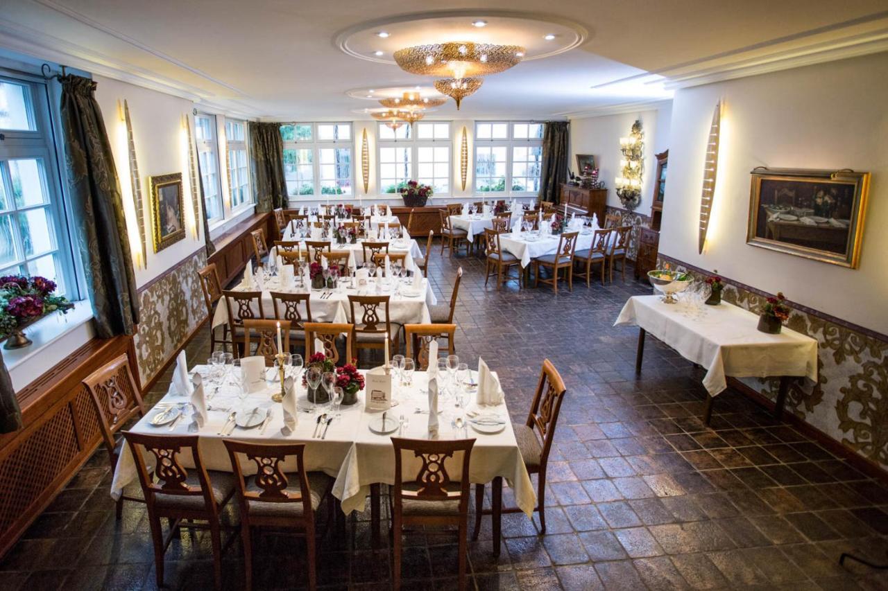 Hotel Karpfen Ебербах Екстериор снимка